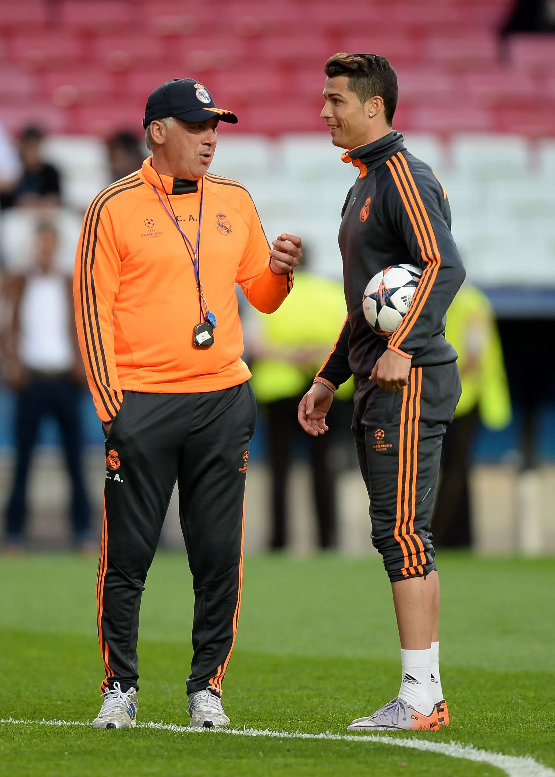 Ronaldo and Ancelotti in Real Madrid training in 2014 (Image
