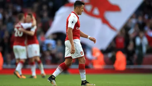 Here's How Arsenal Fans Welcomed Alexis Sanchez Back To The Emirates