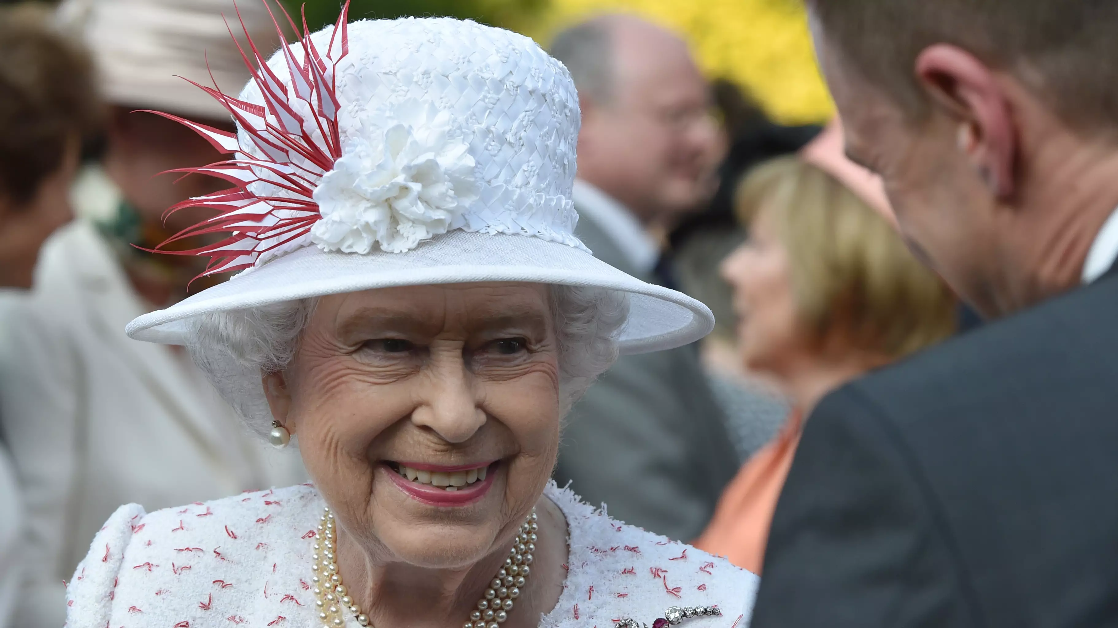 Ancestry Expert Claims The Queen Is Distant Relative Of The Prophet Muhammad 