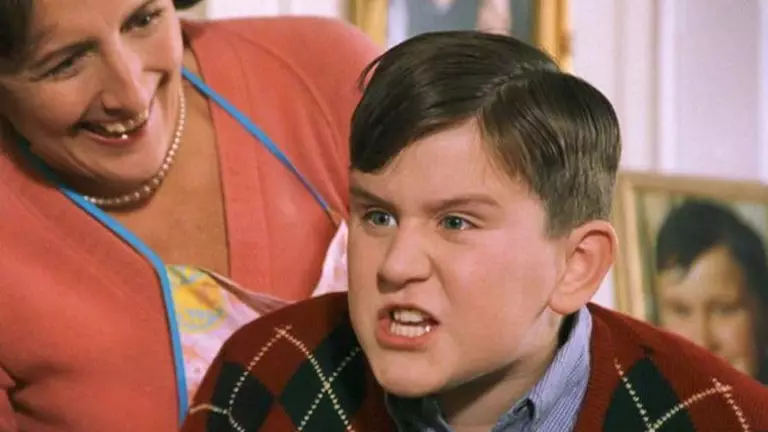 People Shocked To Realise Dudley Dursley Is In 'The Devil All The Time' 