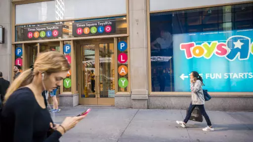 Looks Like Play Day Could Be Over For Toys ‘R’ Us 