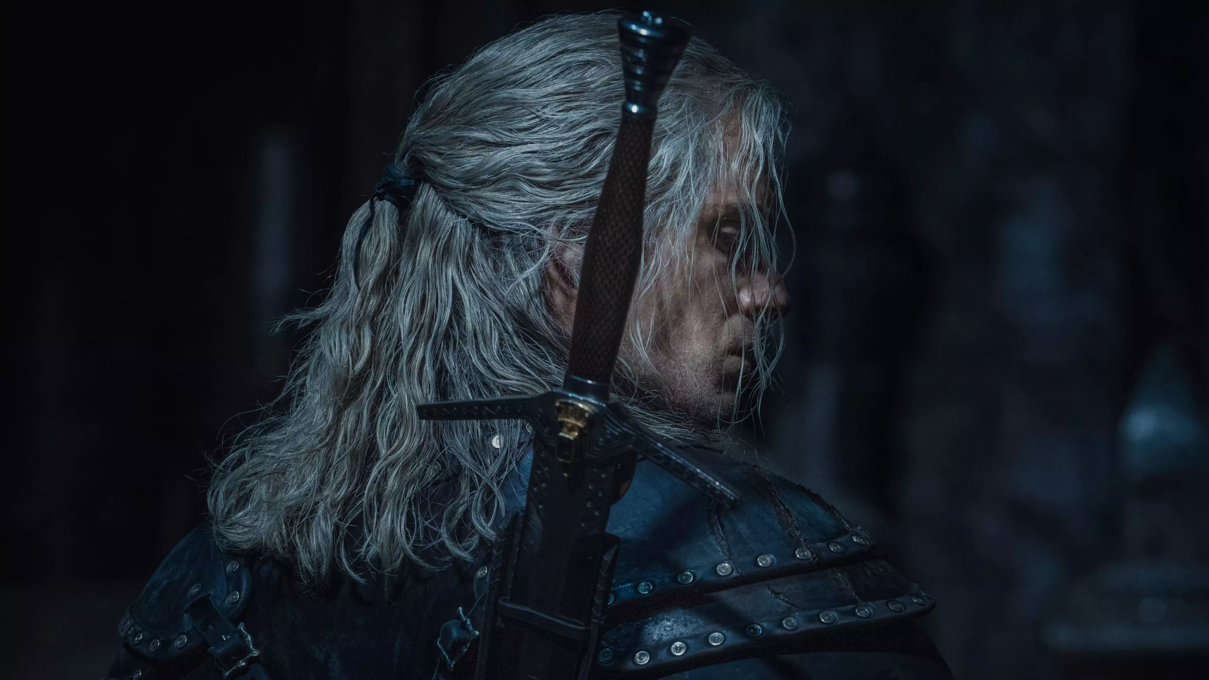 ​Henry Cavill Confirms Leg Injury Filming The Witcher Season Two