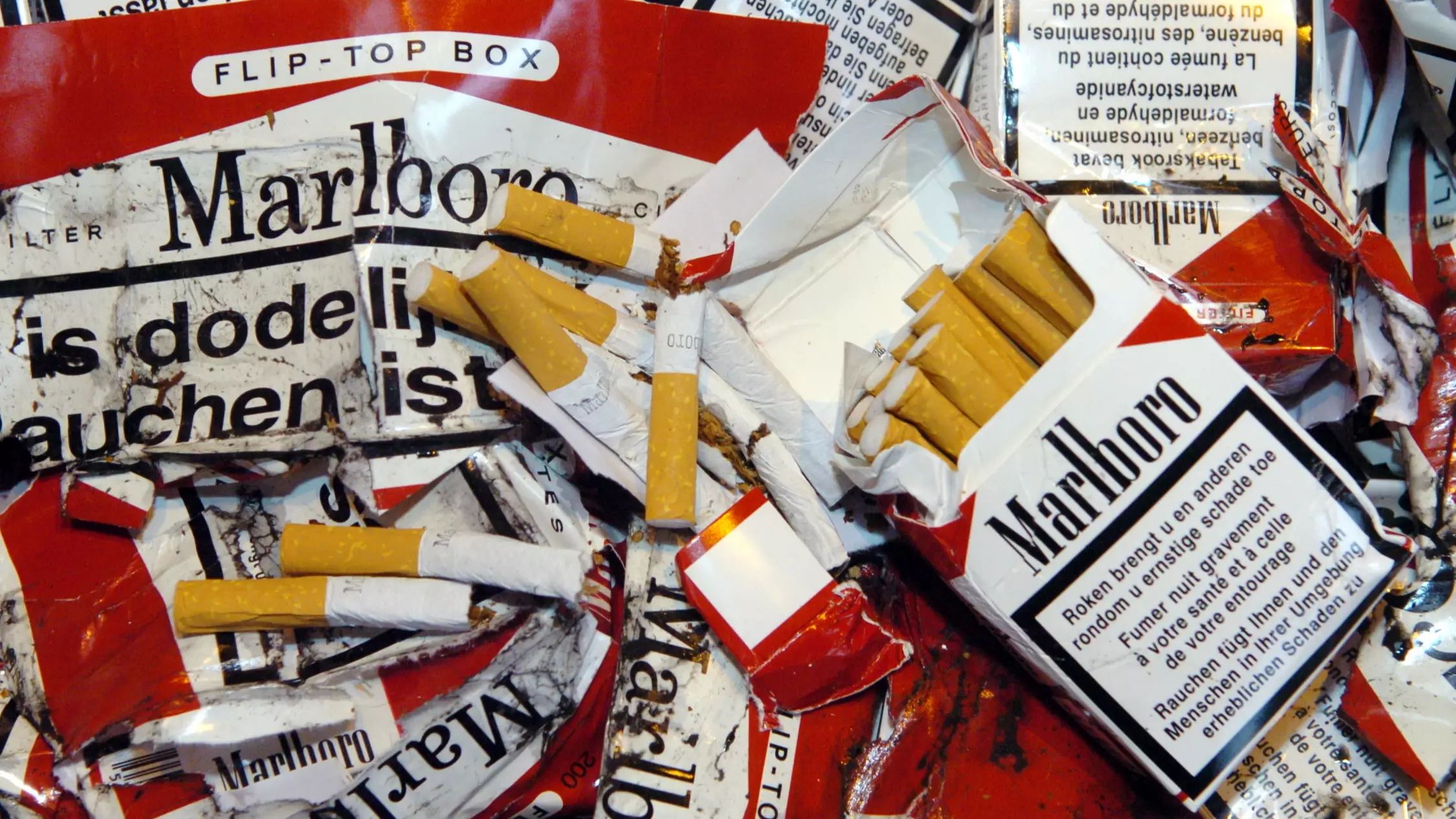 Philip Morris To Stop Selling Marlboro Cigarettes In UK In Next Decade