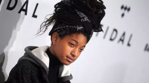 Celebrity Daughter Willow Smith Thinks That She Has Had A 'Terrible Life'
