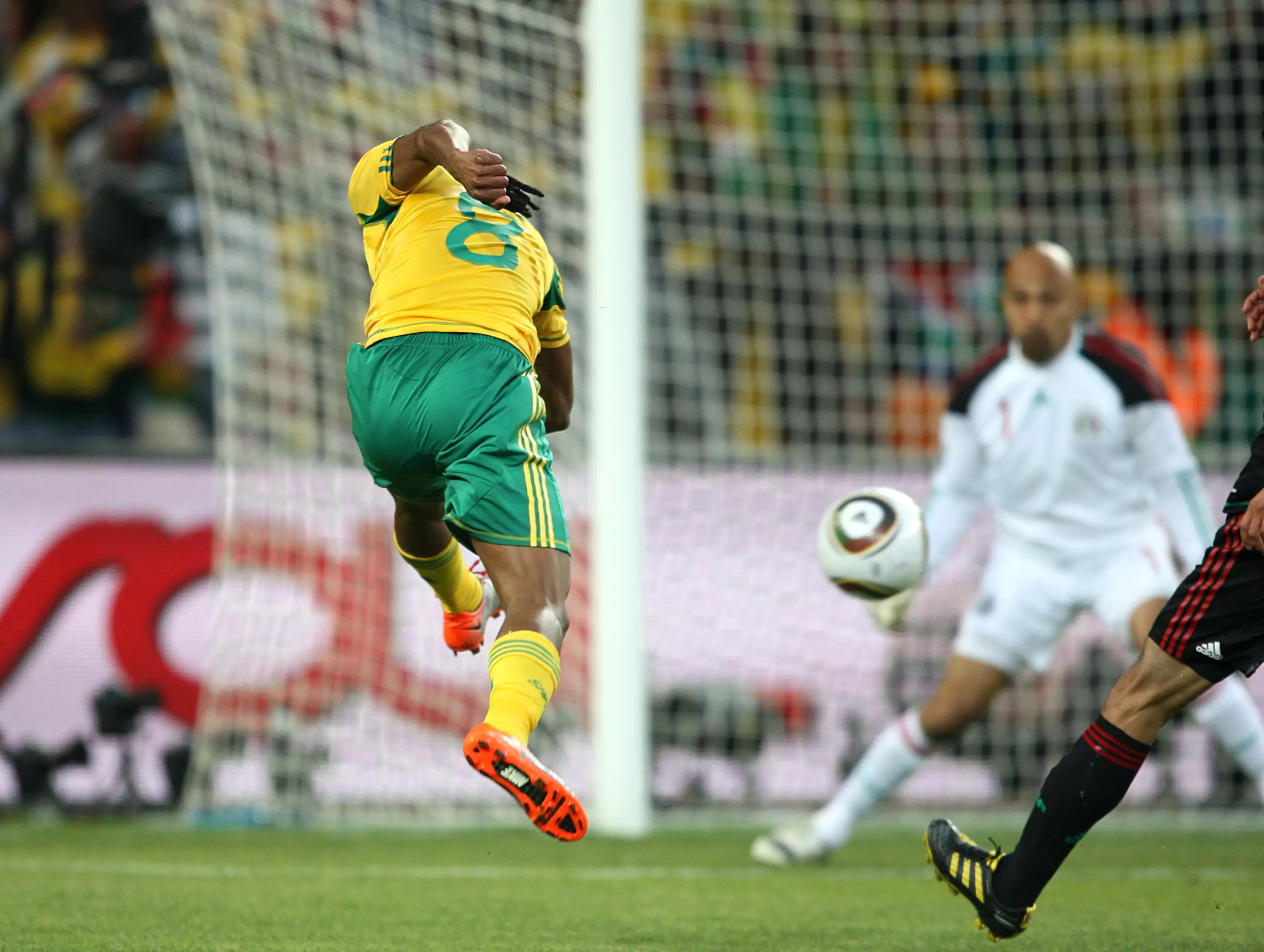 Siphiwe Tshabalala strikes the ball. Image: PA Images