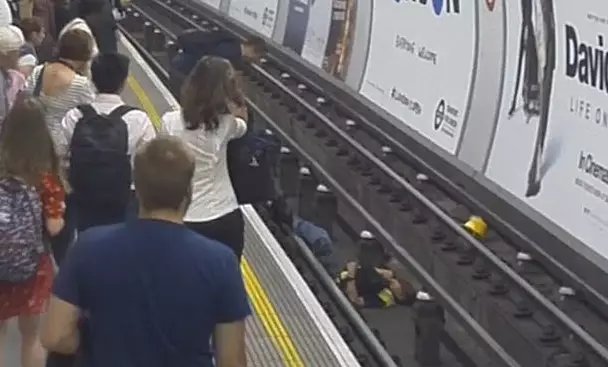 Brave Lad Rescues A Complete Stranger After He Falls On The Tube Tracks