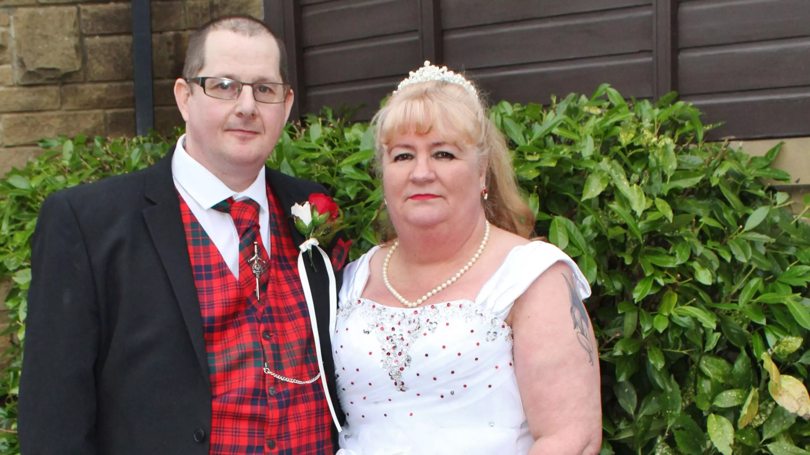 Husband Marries Woman He Met When He Thought He Was Texting His Wife