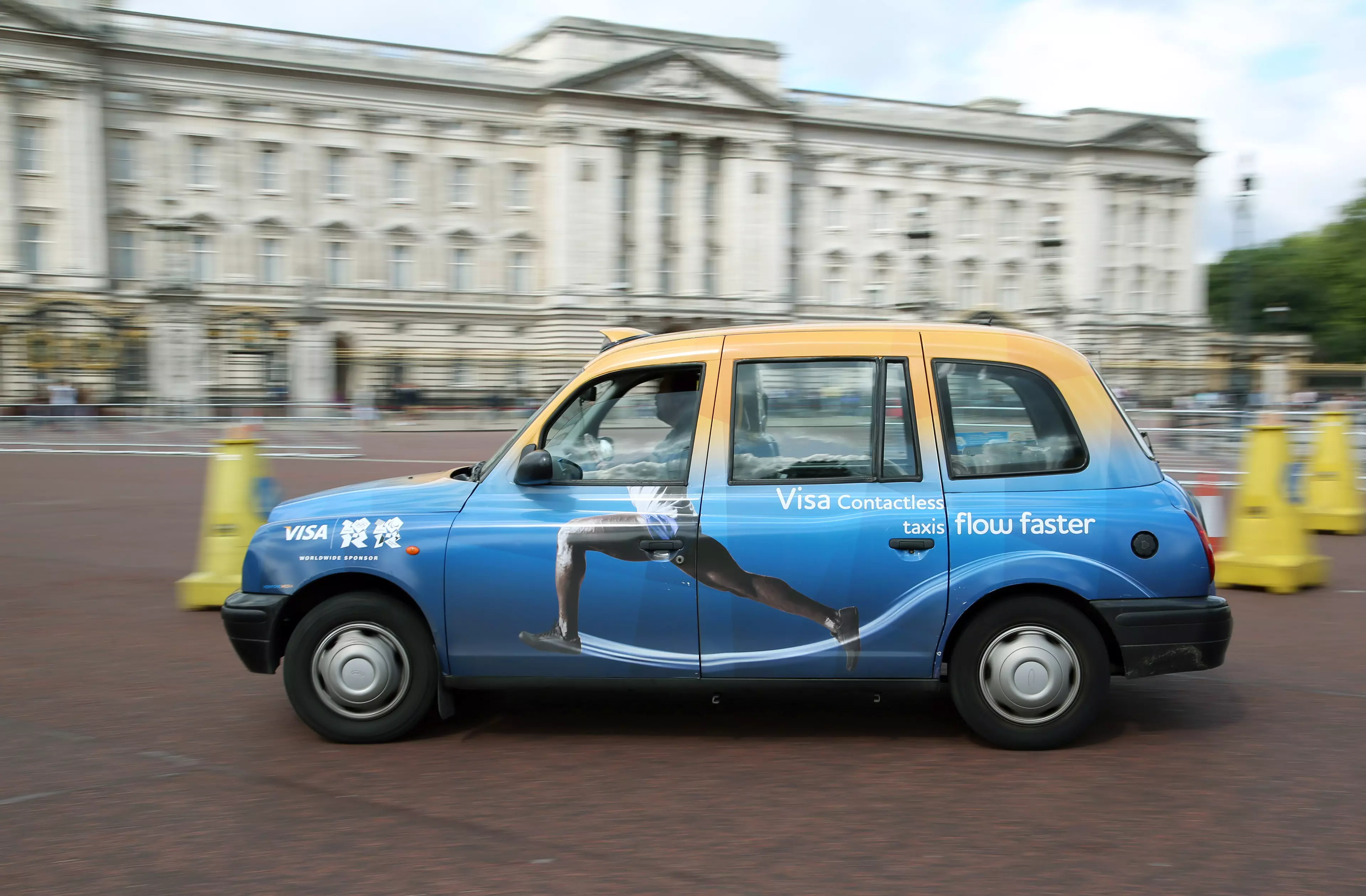 You Can Now Go Speed Dating In A Taxi Around London.