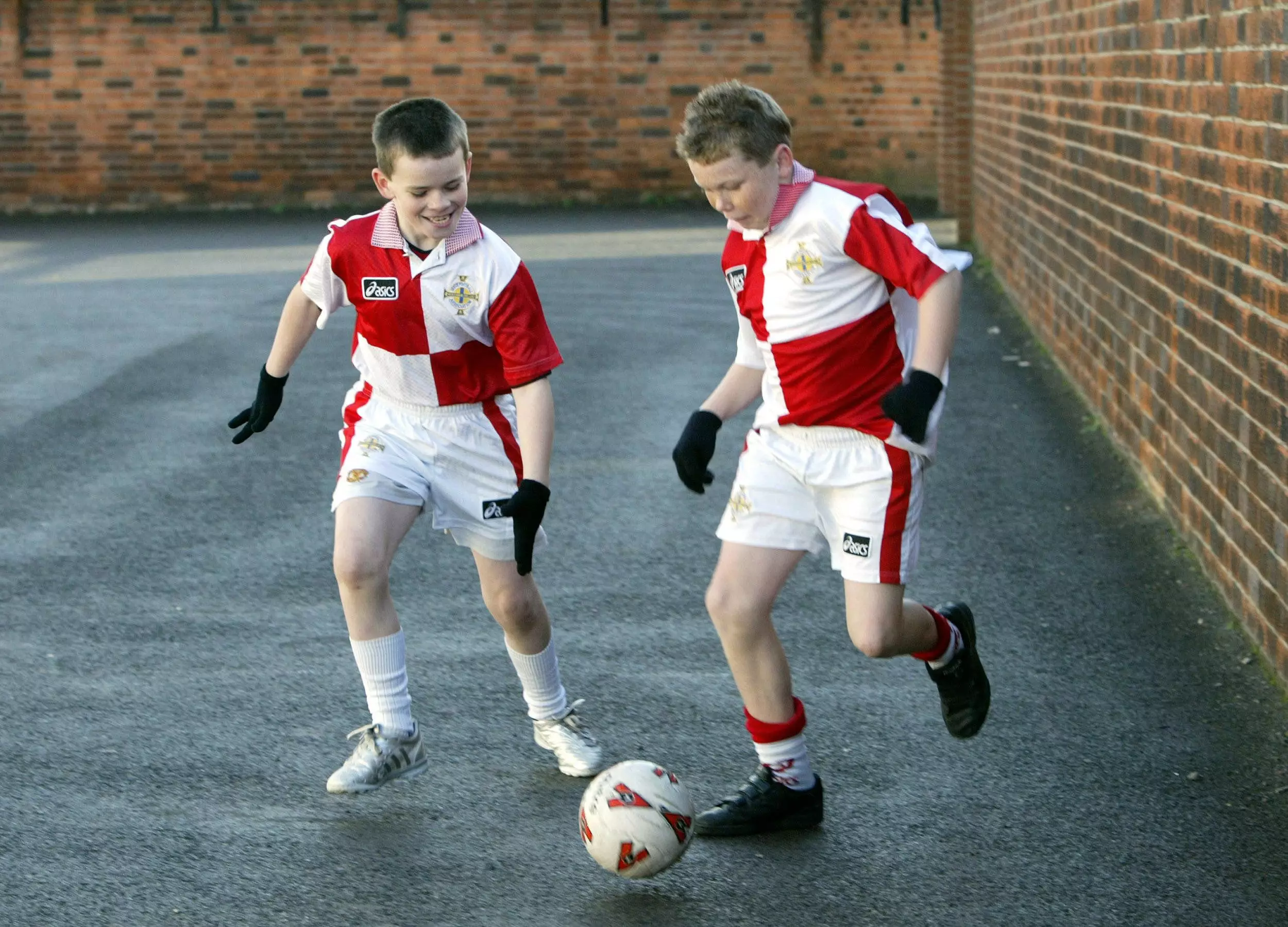 School Makes Kids Sign Contract And Bans Banter In Playground Football