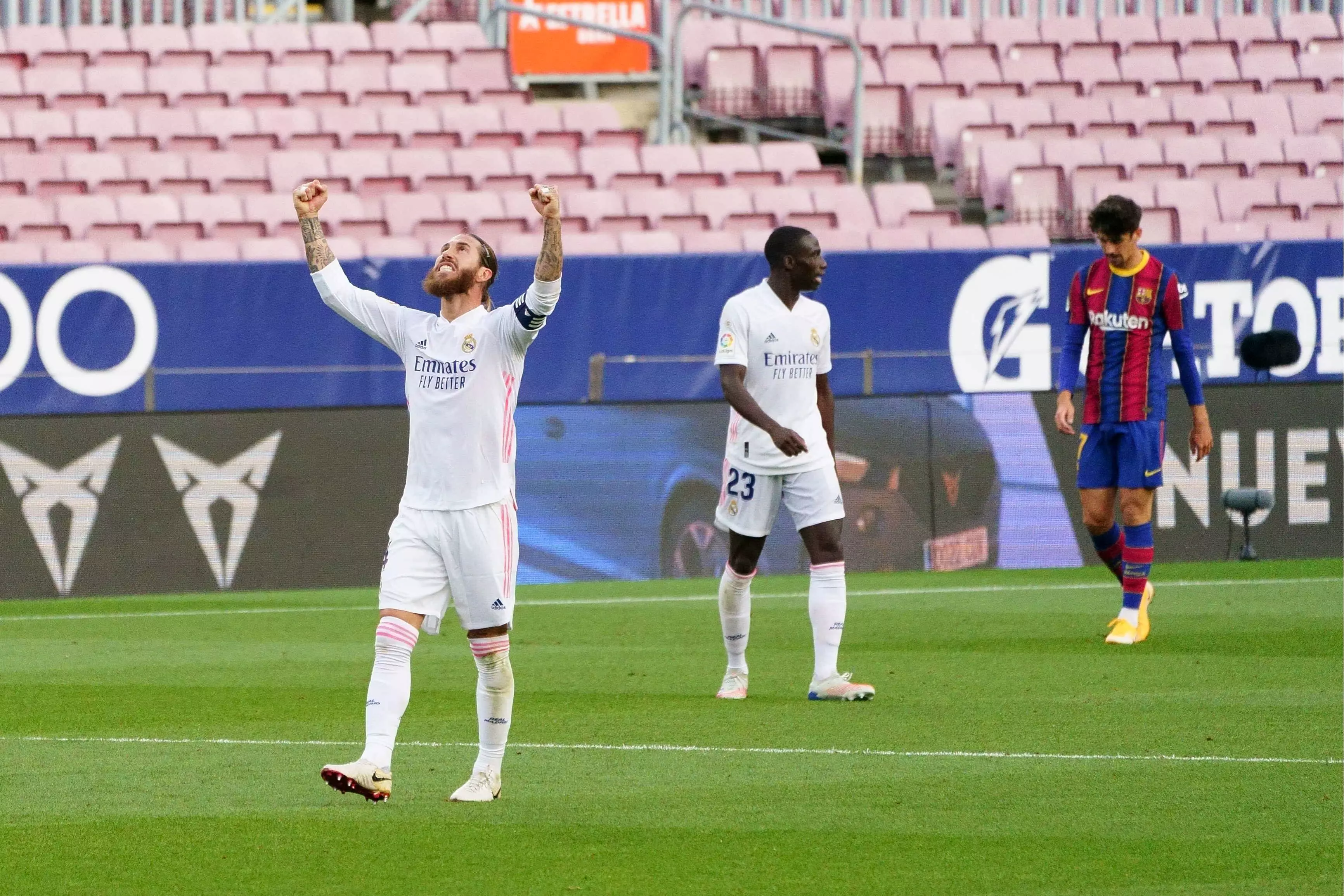 Ramos celebrates at the Nou Camp. Image: PA Images