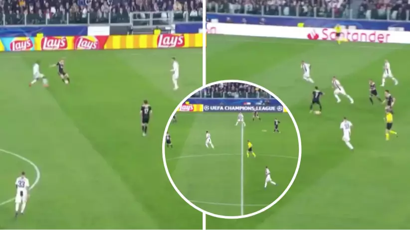 GIF Of Ajax's Build Up Play Labelled 'One Of Most Beautiful Things' Seen On A Football Pitch