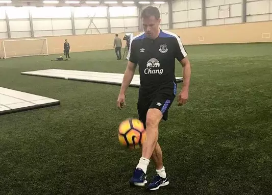 Jamie Carragher Engages In Twitter Beef With Leicester Player For Wearing Everton Kit