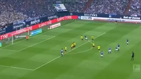 Naldo Scores An Absolute Screamer Of A Free Kick For Schalke