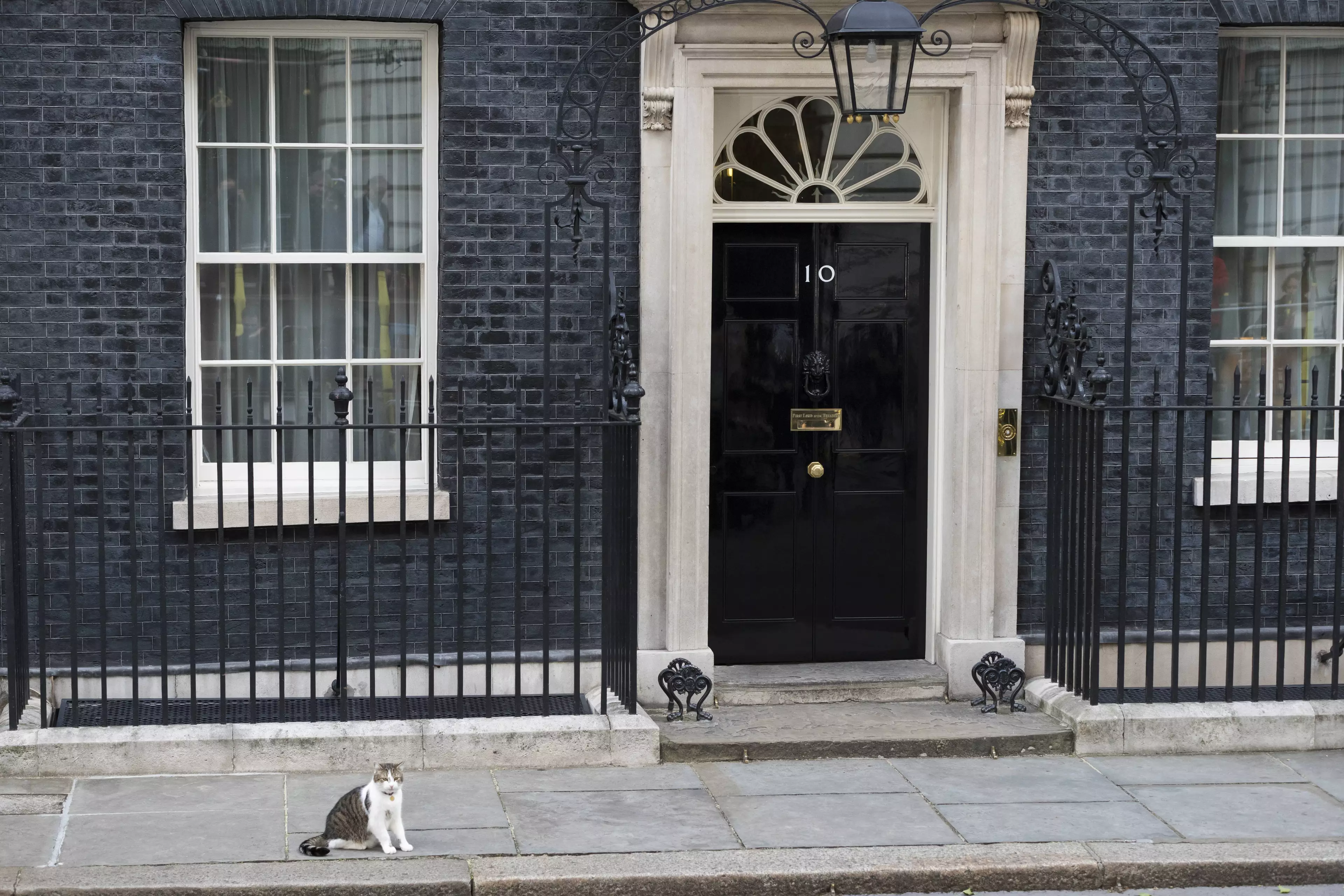 Who gets to go to Number 10?
