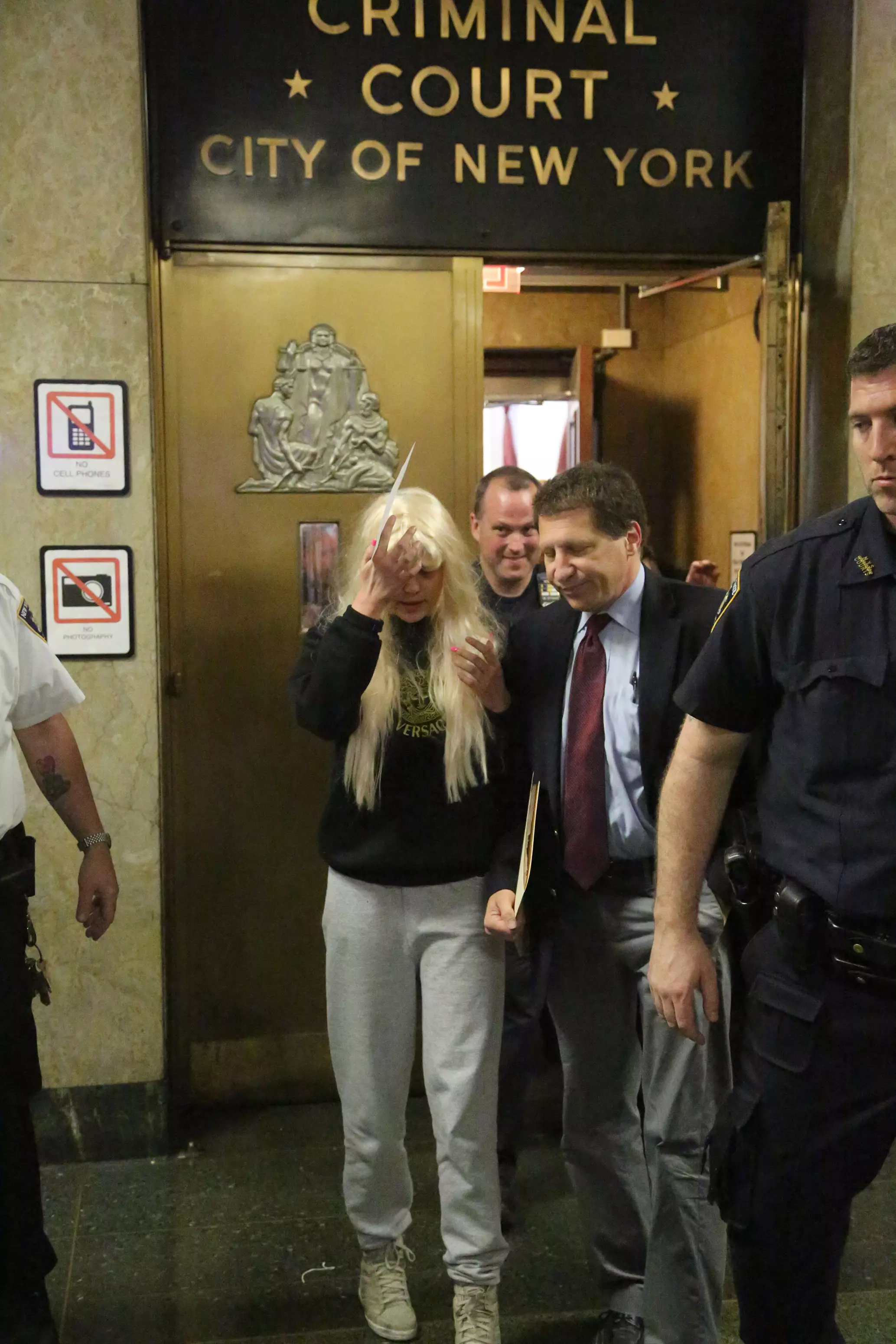 Amanda Bynes leaves Manhattan Criminal Court in 2013 after being arrested for allegedly throwing a bong out of the window apartment.