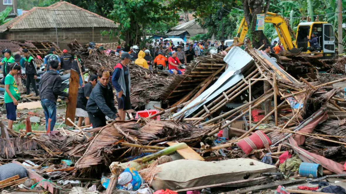 ​At Least 222 Killed And 745 Injured In Indonesian Tsunami