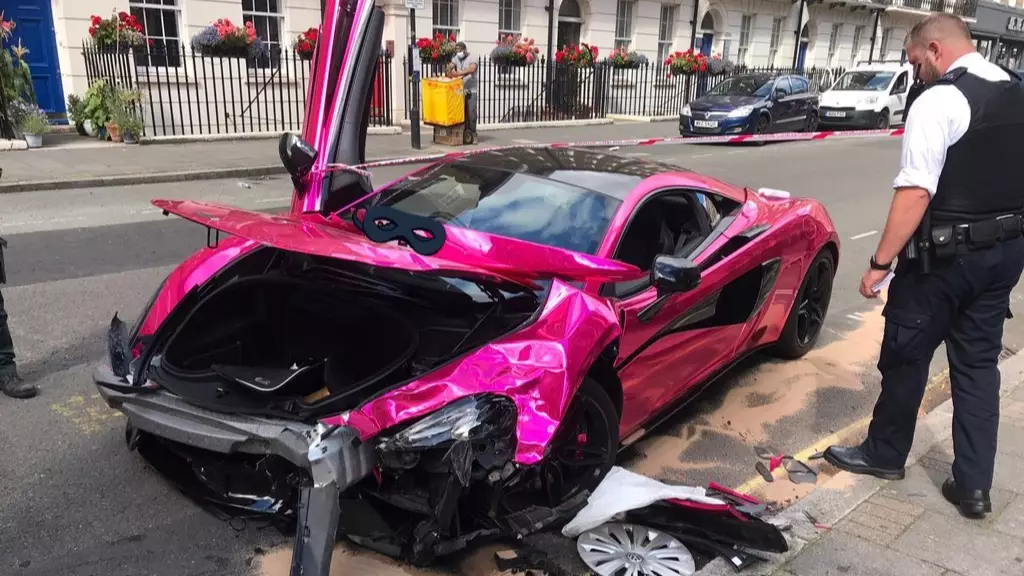 Pink £150,000 McLaren Crashed And Destroyed In 20mph Zone