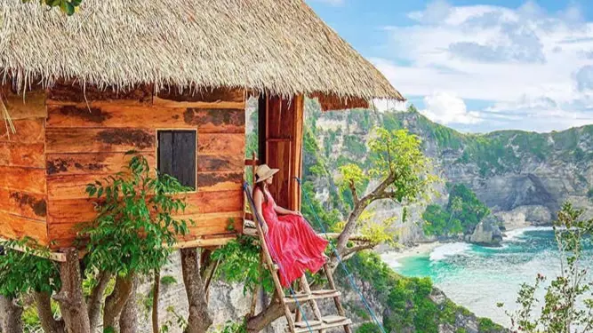 You Can Stay In A Stunning Treehouse In Bali For £30 Per Night