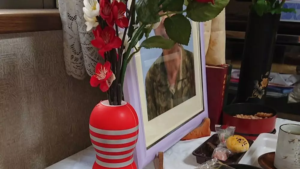 Grandad Uses Sex Toy As Vase To Hold Flowers In Tribute To Late Wife