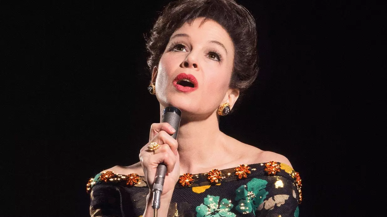Here’s Your First Look At Renée Zellweger As Judy Garland In New ‘Judy’ Trailer