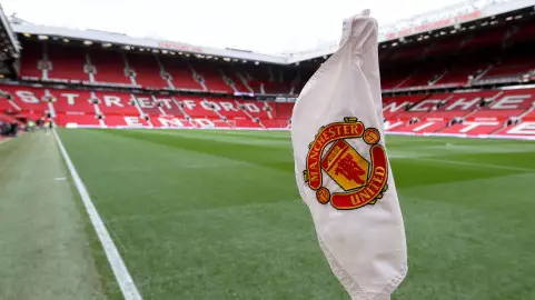 Manchester United Eyeing Up Former Players Son