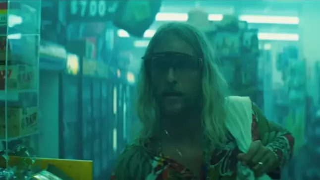 Matthew McConaughey Plays Stoner Who Hangs With Snoop Dogg In Hilarious 'The Beach Bum' Trailer