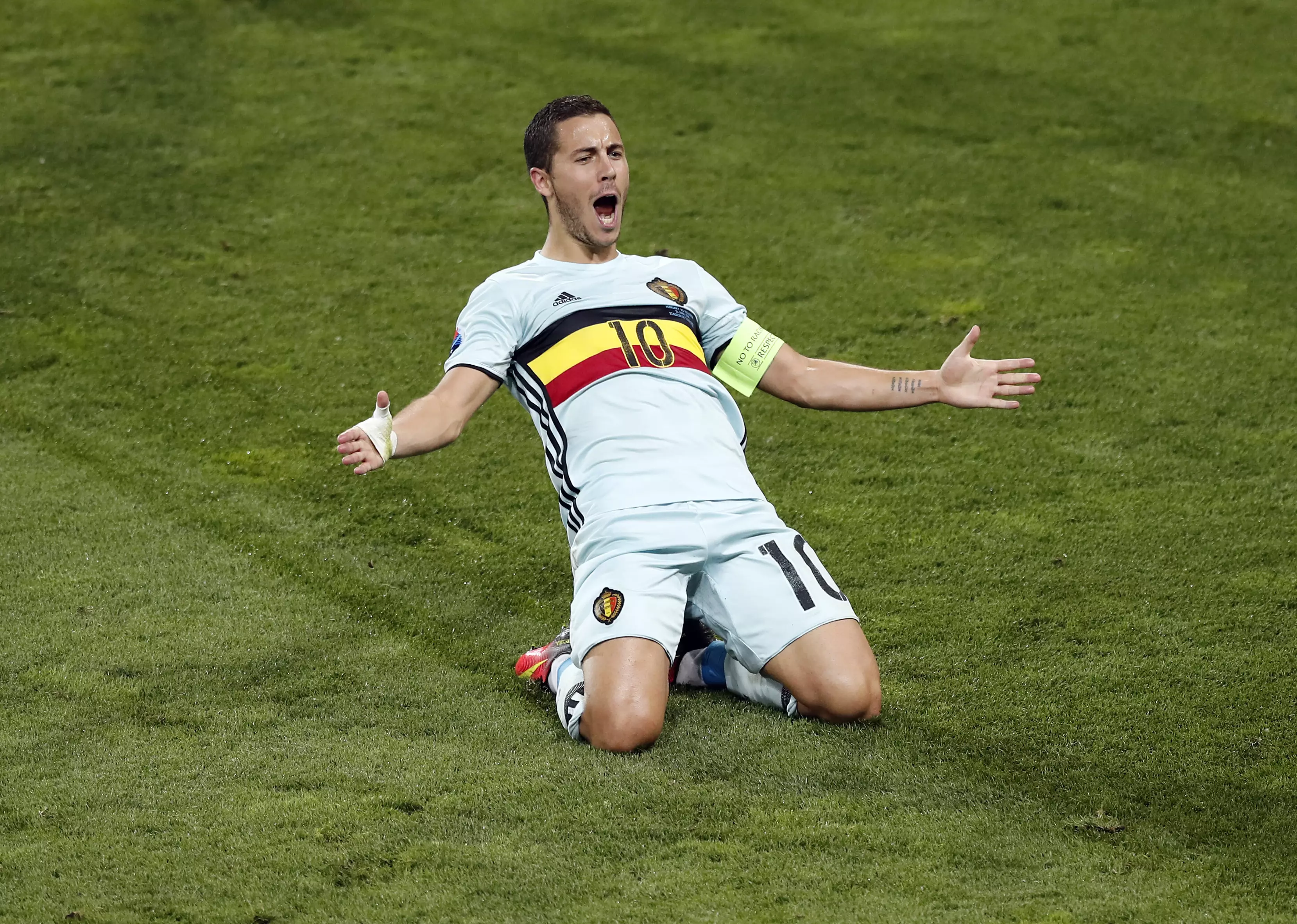 Odds Slashed On Eden Hazard Joining European Giants