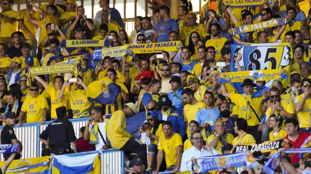Las Palmas Announce All Supporters Will Receive Free Season Tickets Following Relegation