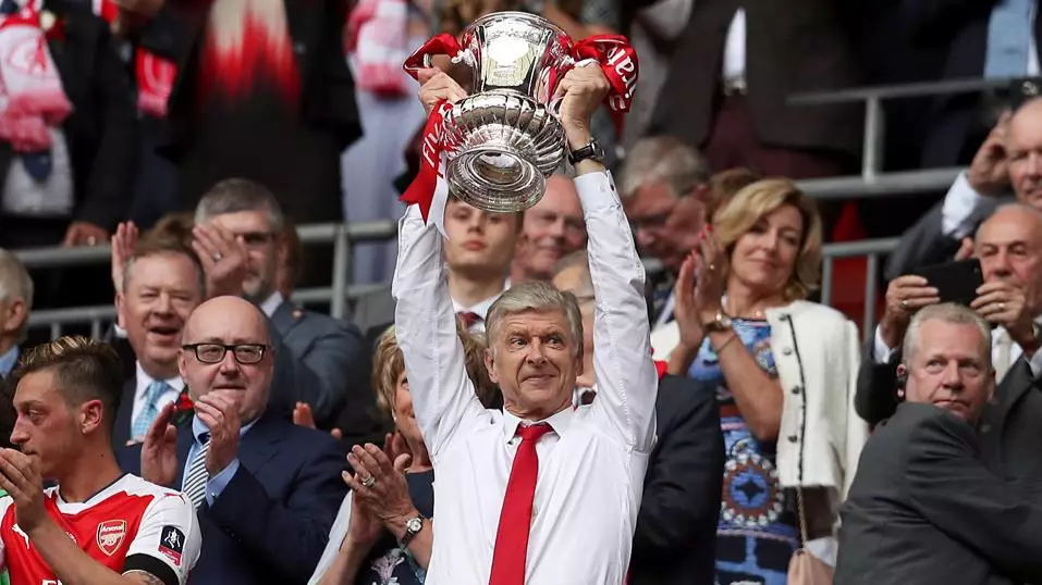 Arsene Wenger Makes His First Signing Since New Contract