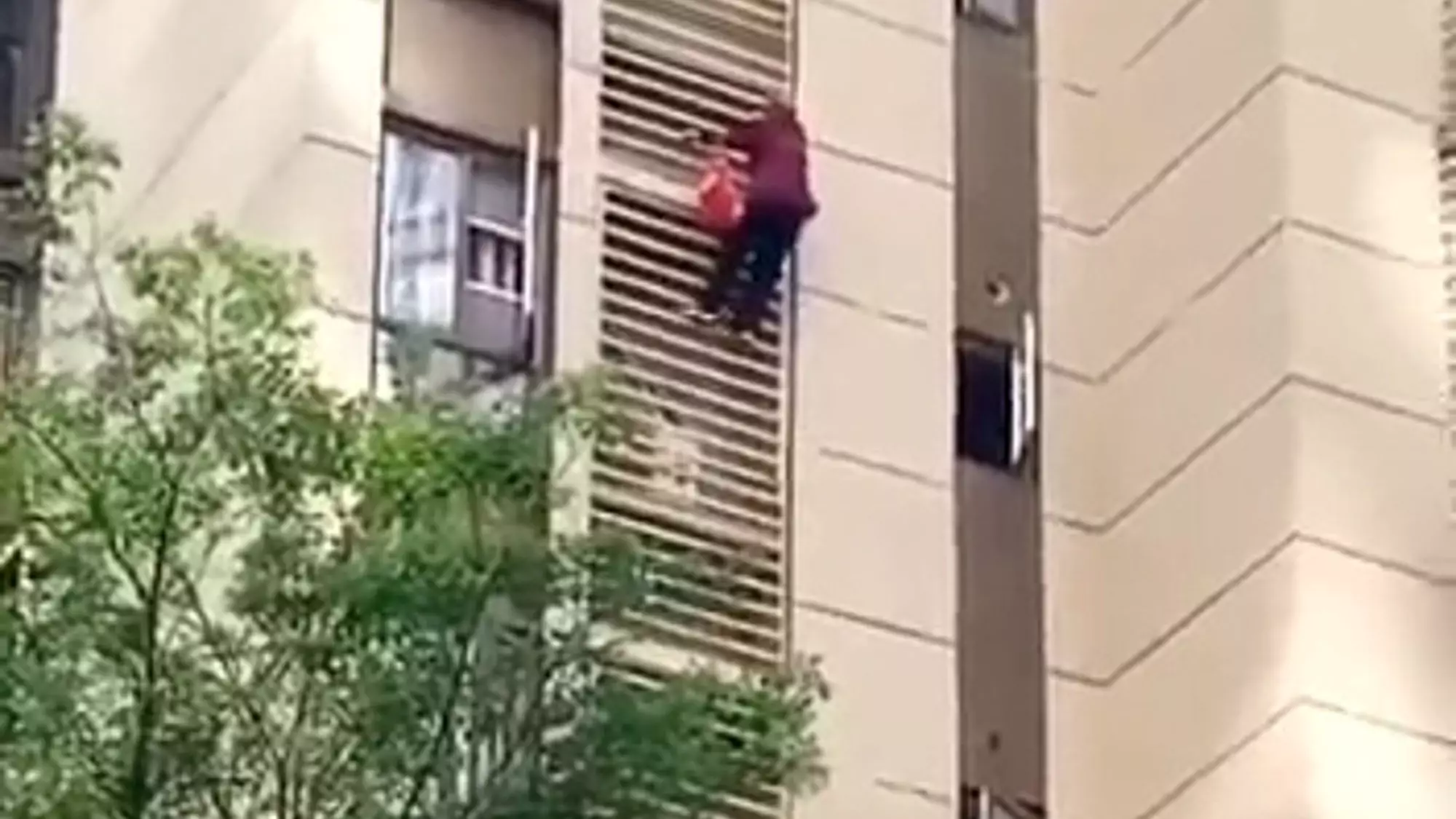 Grandma With Possible Alzheimer's Climbs Down Apartment Block