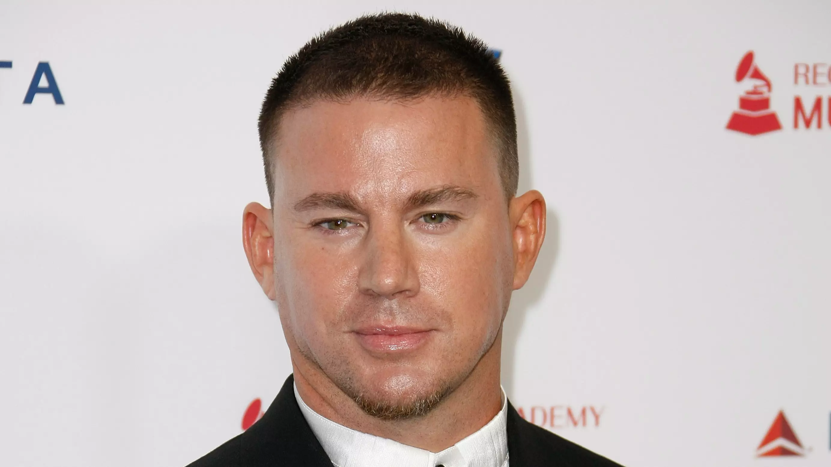 Everyone’s Going Wild Over Channing Tatum’s Latest Shirtless Selfie