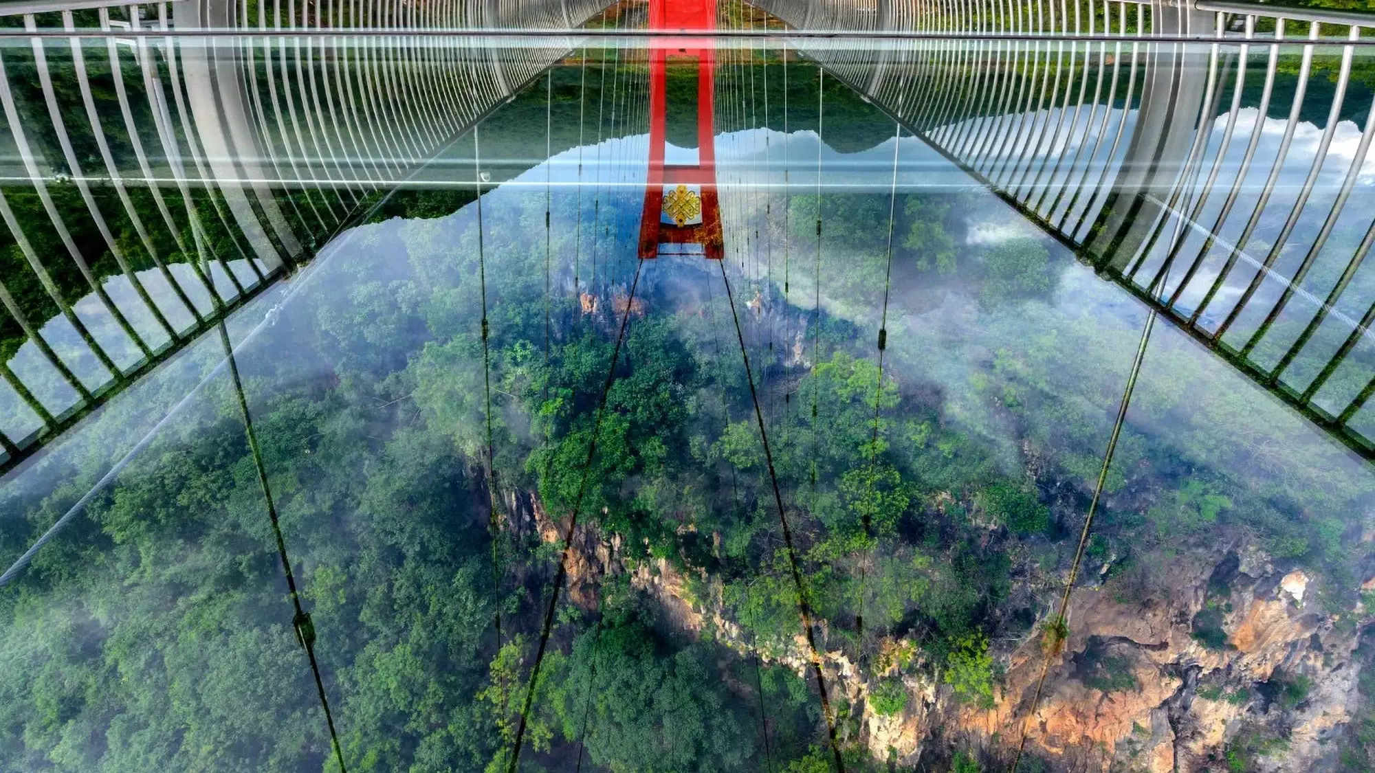 Record-Breaking Full Glass Bridge Opens In China