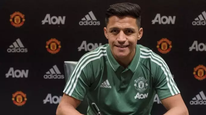 Alexis Sanchez Singles Out New United Teammate For Special Praise