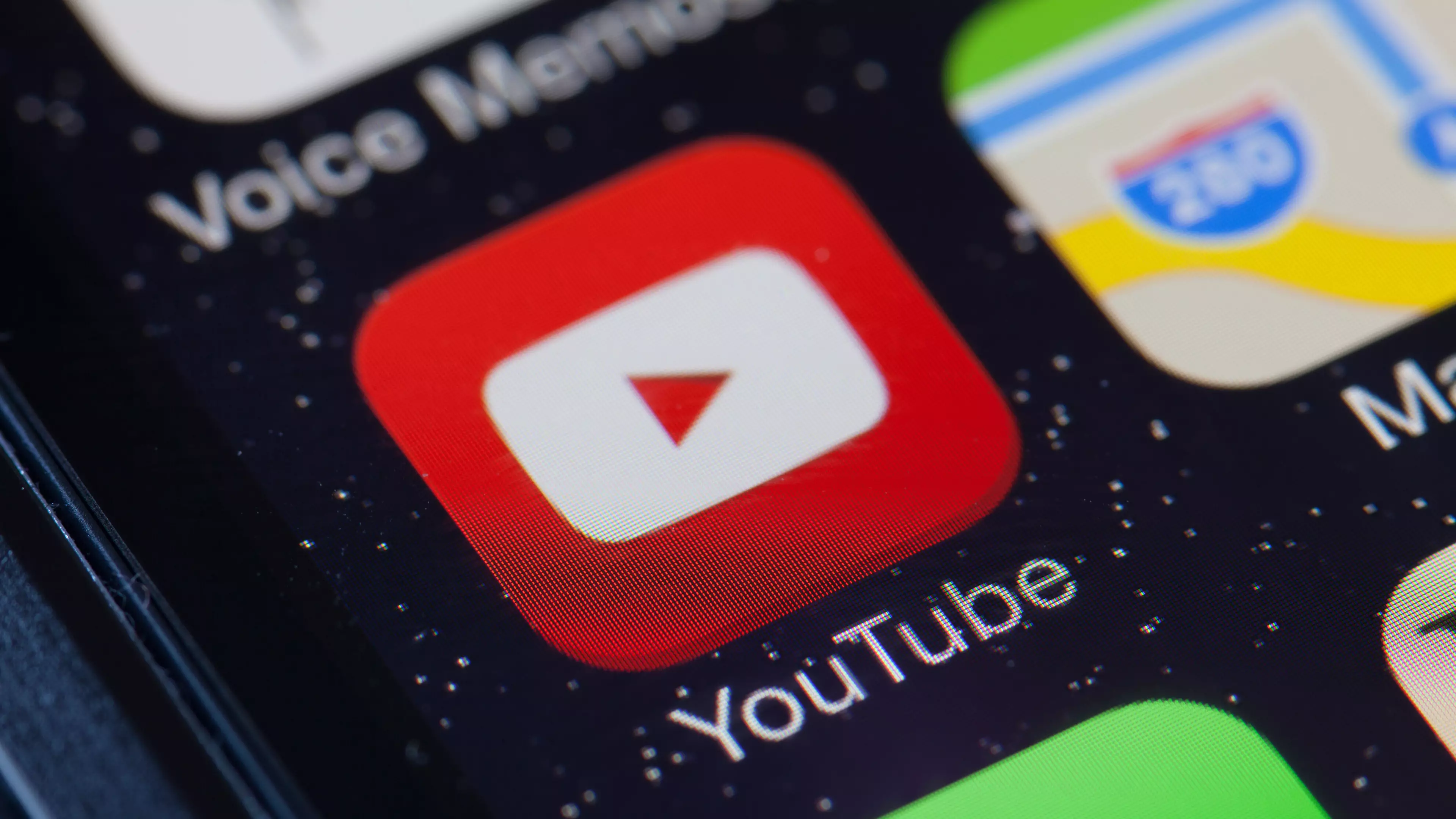 YouTube Is Banning All Anti-Vaxx Content And Shutting Down Prominent Anti-Vaxxer Profiles