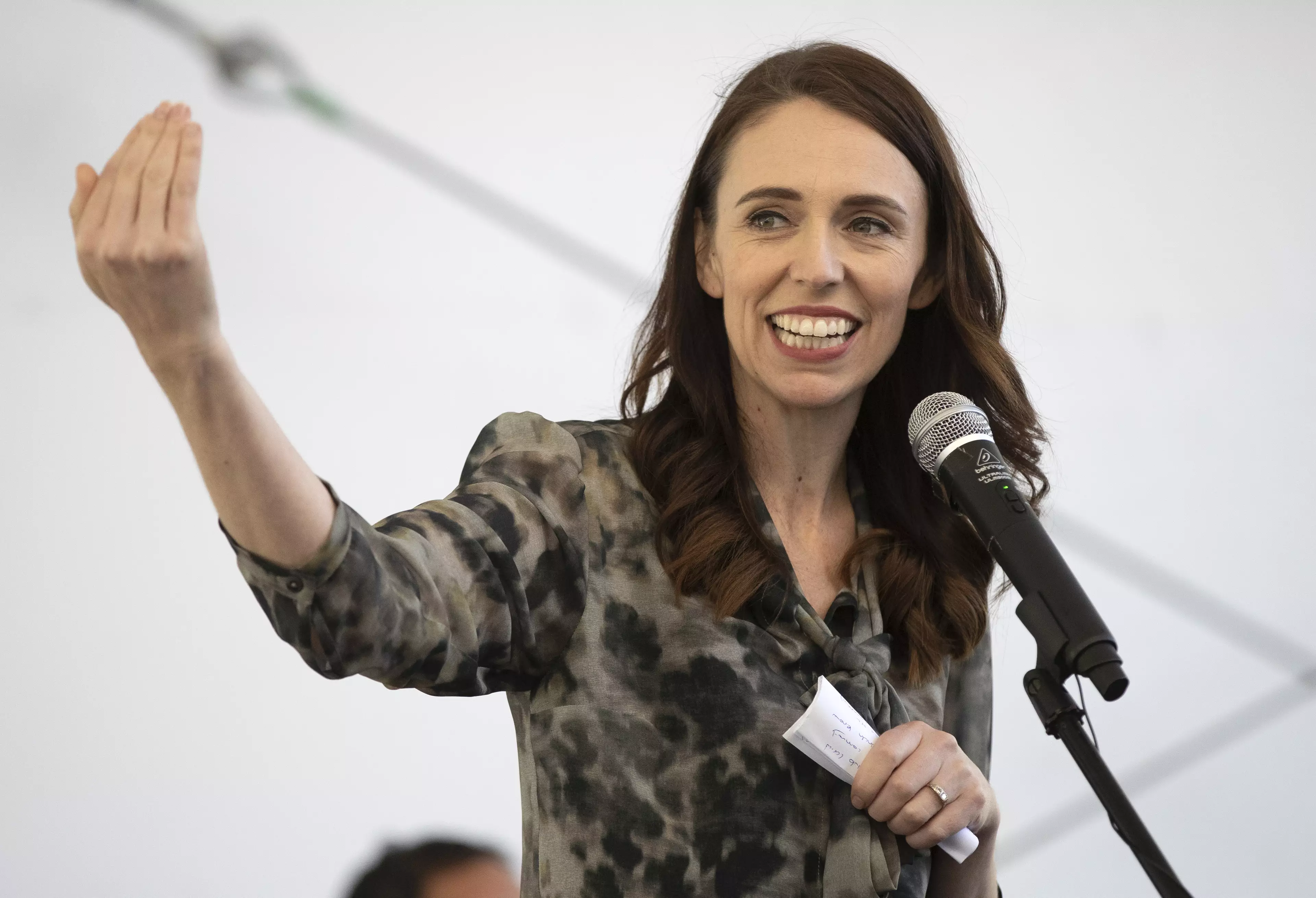 Jacinda Ardern says Australia needs to set up a Covid-19 hotspot system before being allowed to come to New Zealand.
