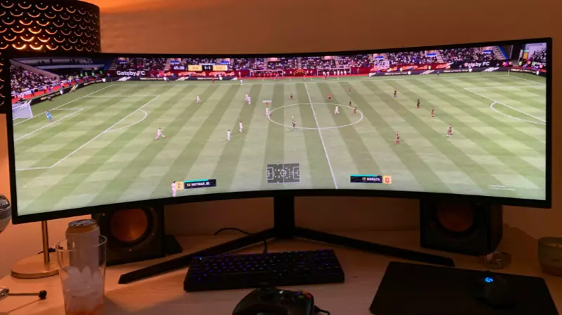 Teenager Builds The Ultimate FIFA Setup Using 49-Inch Monitor So He Can See Entire Pitch