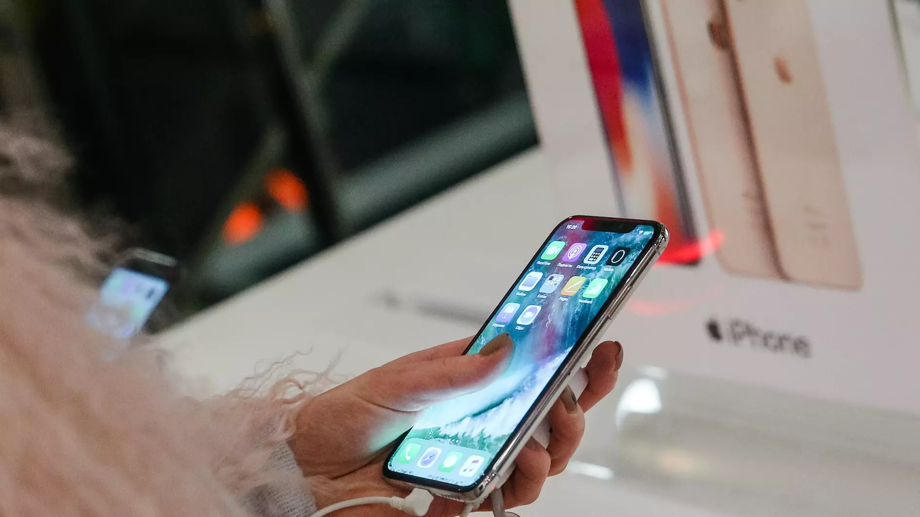 Man Sues Apple Over Slowing Down Older iPhones