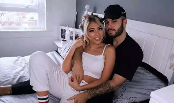 ​'Love Island' Stars Paige And Finn Give Fans Tour Of New Apartment - And It Looks Amazing