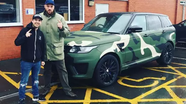 Tyson Fury Buys Camo Range Rover - And Gets Fined For Parking It In Disabled Zone