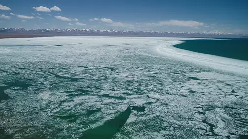 28 Trillion Tonnes Of Planet Earth's Ice Melted Across 23 Years