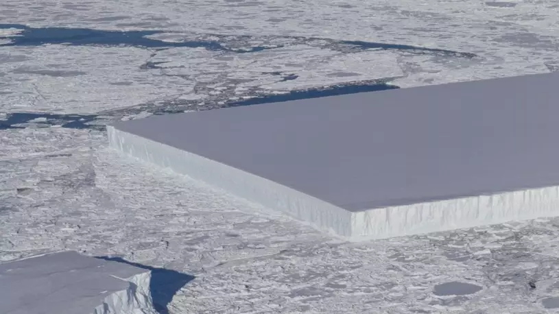 NASA Discover Mysterious Looking Iceberg In Antarctica 
