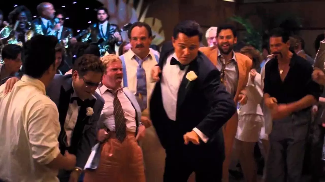 We all know Leo can dance, as proved in the wedding scene in 'Wold of Wall Street' (