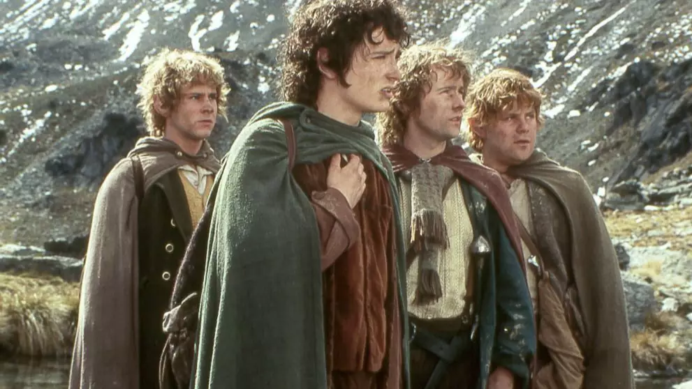 Lord Of The Rings Cast Will Participate In Reunion To Help Struggling Cinemas