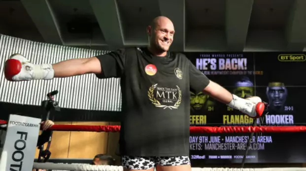 Tyson Fury Reportedly Bought Nando's For 52 People Last Night 