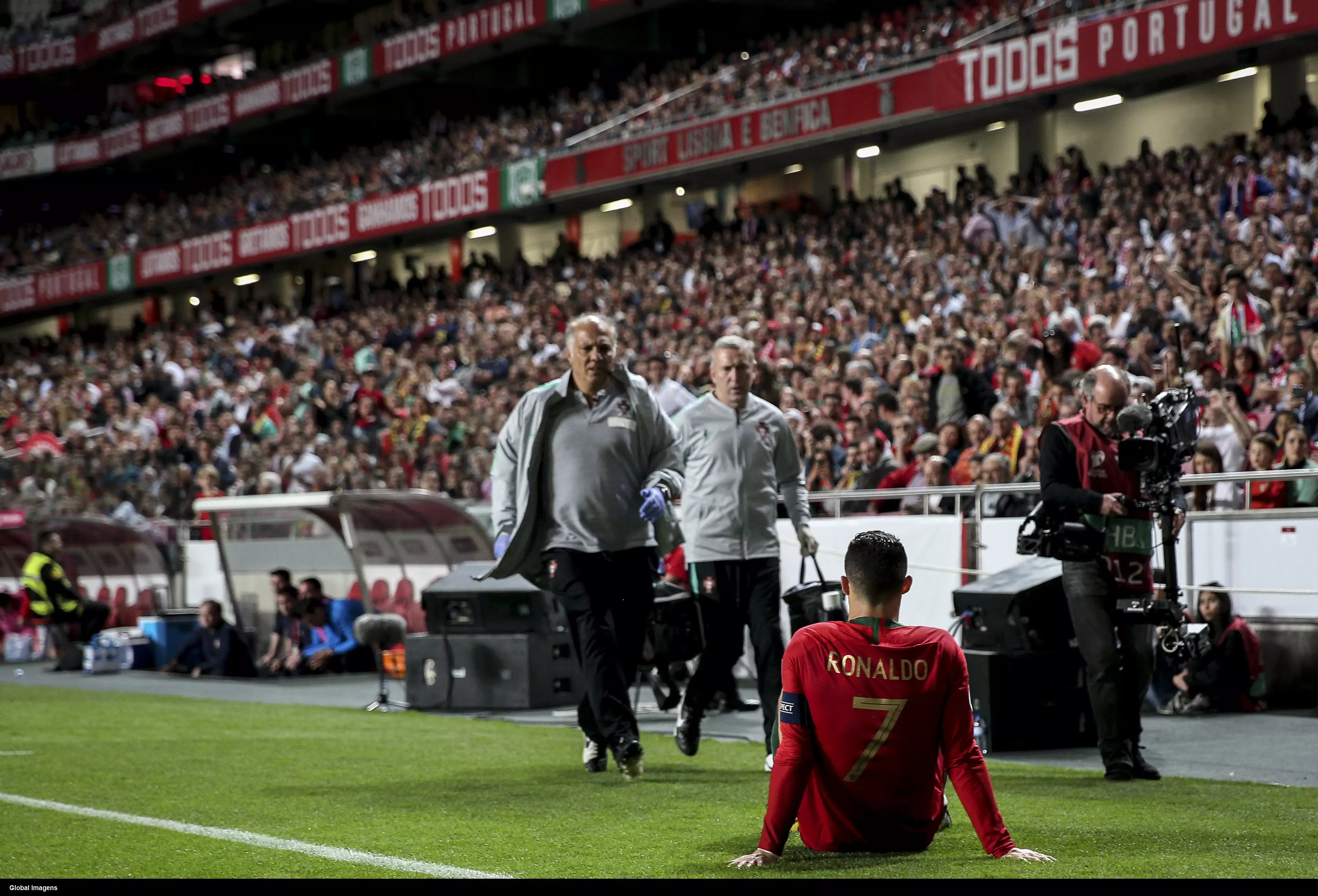 Ronaldo went off with a hamstring injury on Monday. Image: PA Images