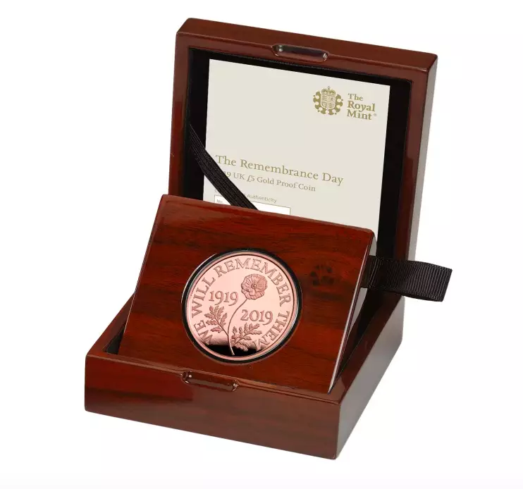 The Remembrance Day 2019 UK £5 Gold Proof Coin Limited Edition.