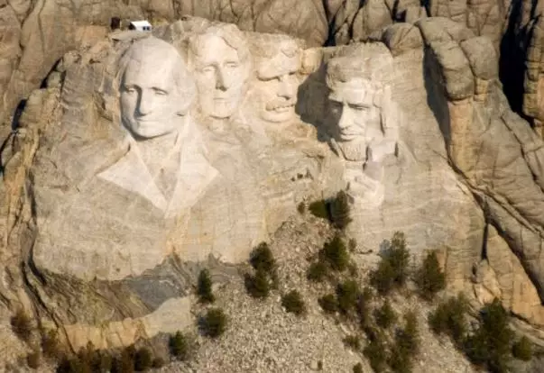 Did You Know About the Secret Chamber in Mount Rushmore?