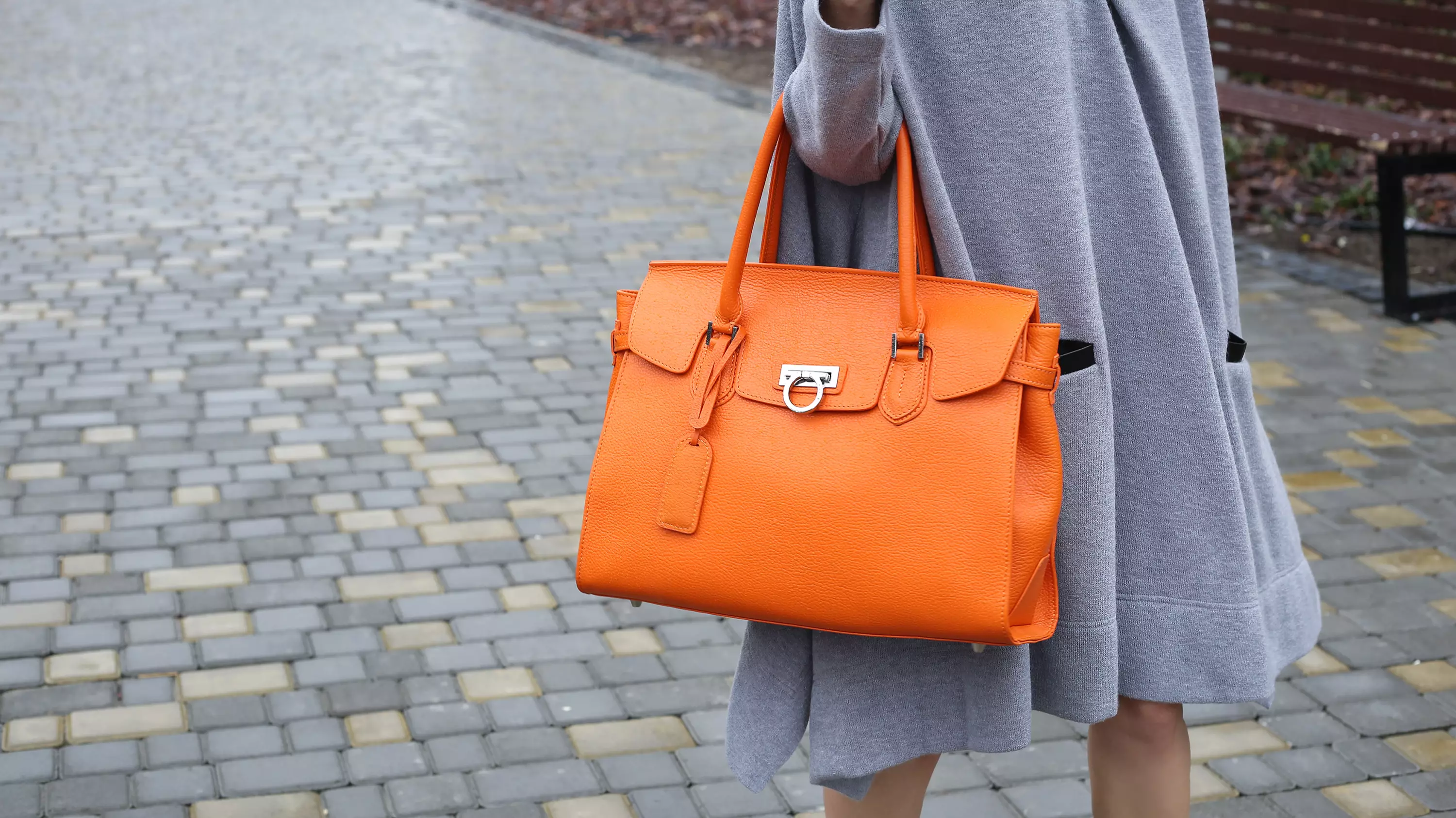 A Love Letter To My Giant Handbag
