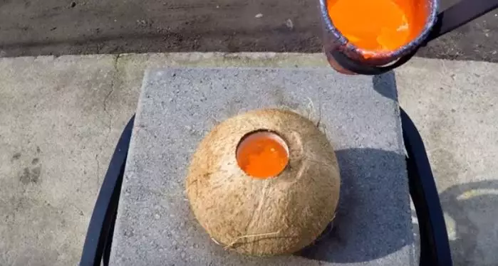 This Is What Happens When You Pour Molten Copper Into A Coconut
