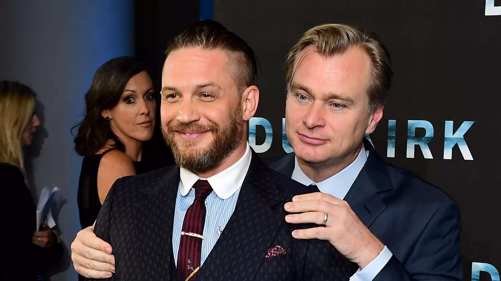 Christopher Nolan Reveals Why Tom Hardy’s Face Is Covered In His Movies 